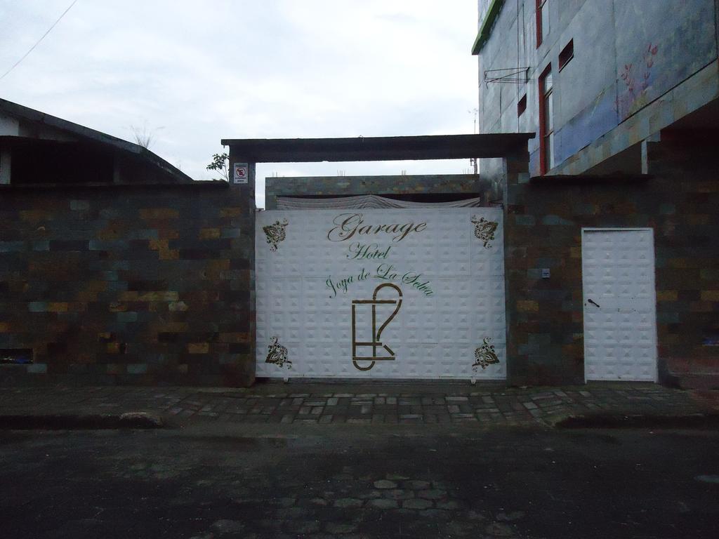 Hotel Joya De La Selva Тена Екстериор снимка